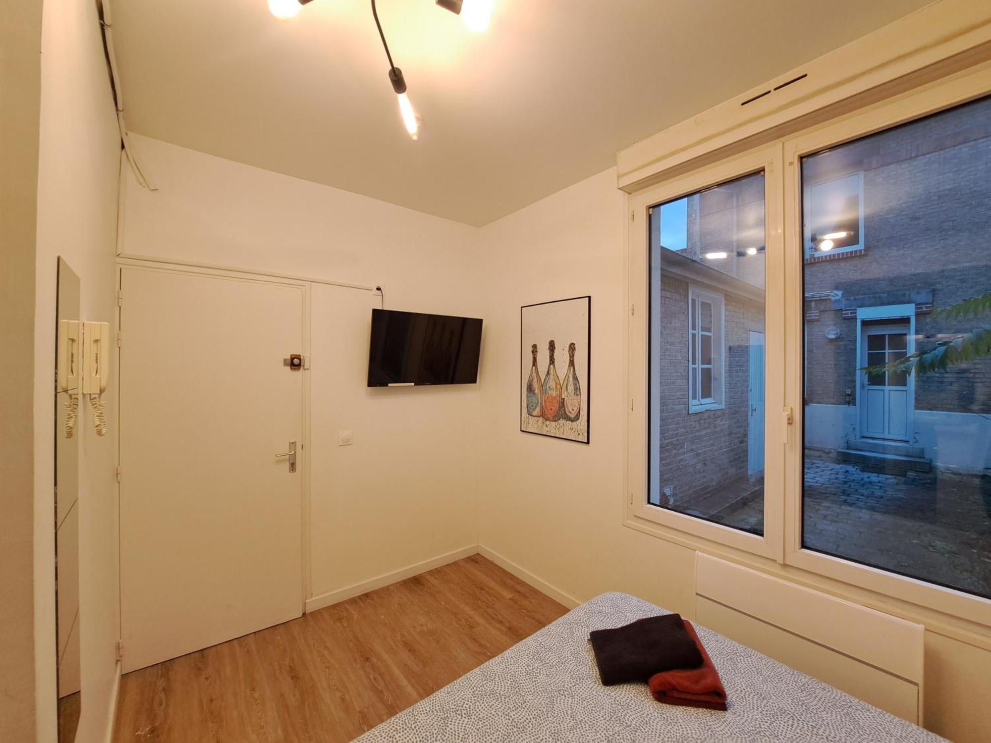 Ochorios, Studio Cosy Apartment Reims Exterior photo